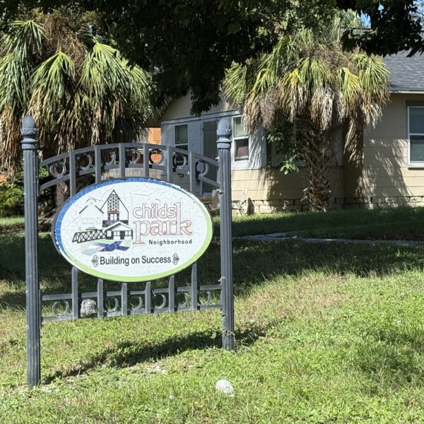 Decades-long odor in Childs Park raises community concern